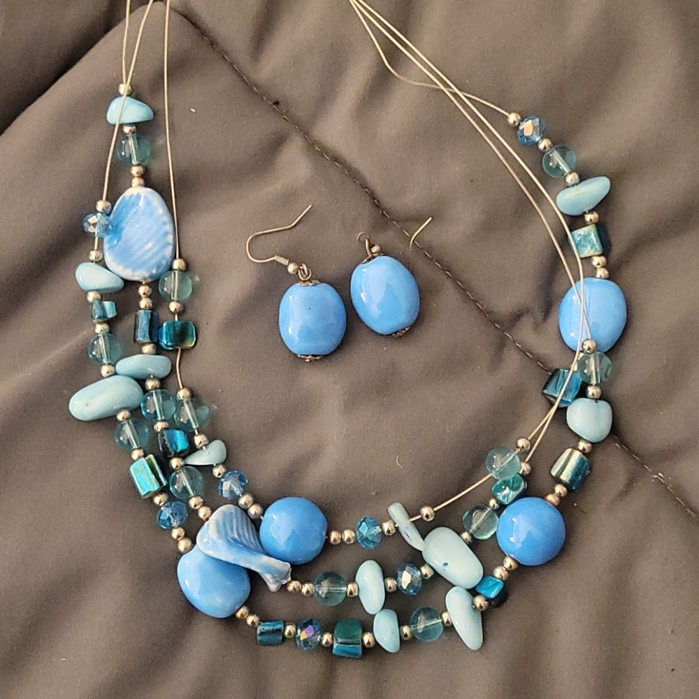 CATO necklace and earring